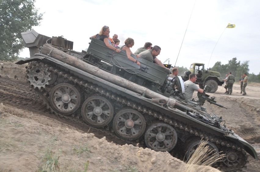 Piknik militarny w Bornem Sulinowie (24-26 czerwca). Moc atrakcji [zdjęcia]