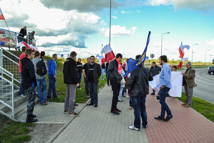 Grudziądzanie także protestowali przeciwko przyjęciu imigrantów do Polski [wideo, zdjęcia]