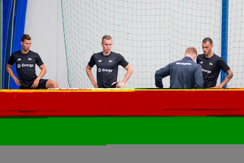 Piłkarze Lechii pokażą się kibicom w nowych strojach