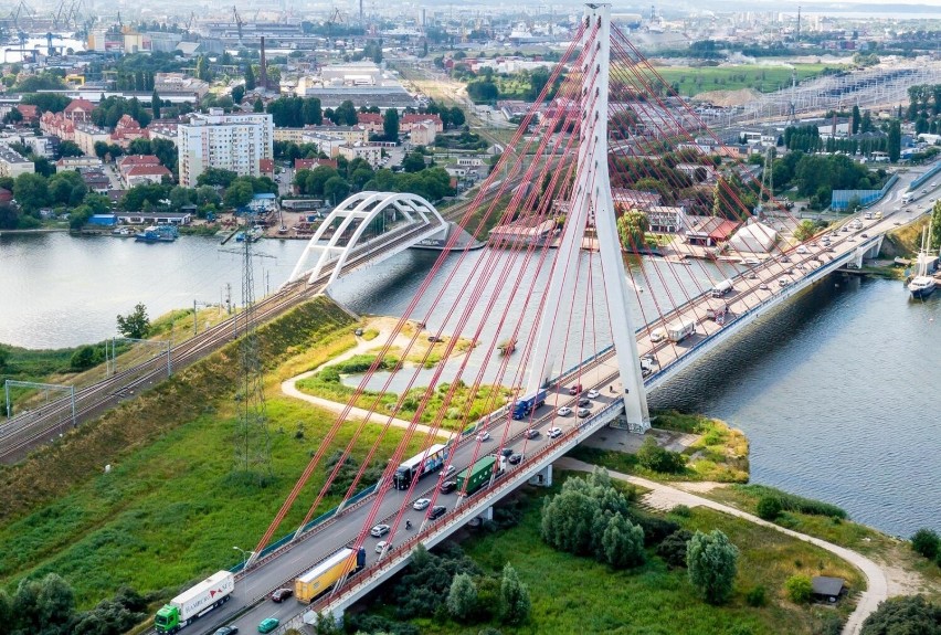 Most wantowy nad Martwą Wisłą w Gdańsku przejdzie remont....