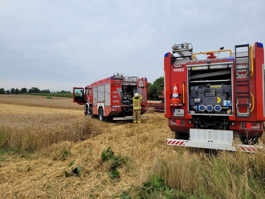 Do pożaru doszło we wtorek na polu we wsi Brzezie, gmina...