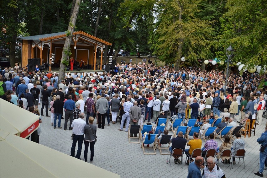 Plakaty wydarzeń w nadchodzacy weekend (24-26.06.2022) na ziemi rawickiej znajdziesz na kolejnych slajdach >>>