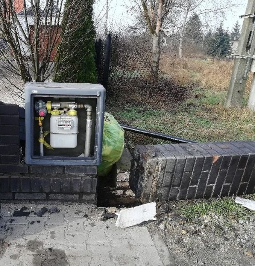 Górowski policjant, będąc po służbie, zatrzymał w Lesznie kierowcę tira, który uszkodził ogrodzenie jednej z posesji