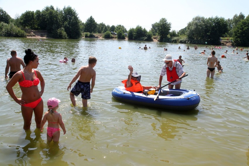 Wrocławianie szukają ochłody na kąpieliskach