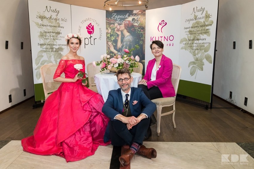 Promowali miasto róż podczas otwarcia Ogrodów Dolnych oraz Królewskiej Wystawy Róż w Warszawie