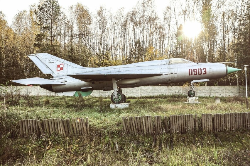 MiG-21PF ma stanąć w Bazie Zbożowej w Kielcach. Trwa zbiórka na widowiskowy transport samolotu