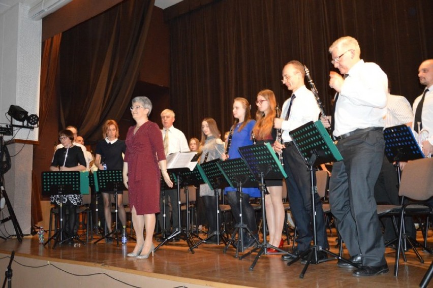 Miejska Orkiestra Dęta na koncercie w Karsznicach [zdjęcia]