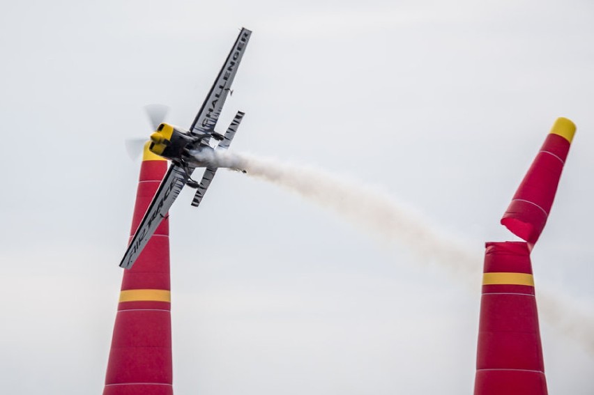 KONKURS: zrób zdjęcie telefonem i wygraj gadżety oraz spotkanie z pilotami Red Bull Air Race!