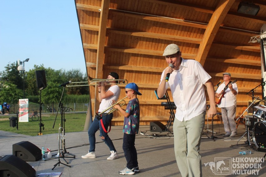 „Ta Ostatnia Niedziela” czyli ostatni wakacyjny koncert w Łukowie