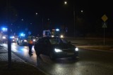 Potrącenie nastolatek na ulicy Warszawskiej w Radomiu. Policja szuka świadków zdarzenia. Do spowodowania wypadku przyznał się radny