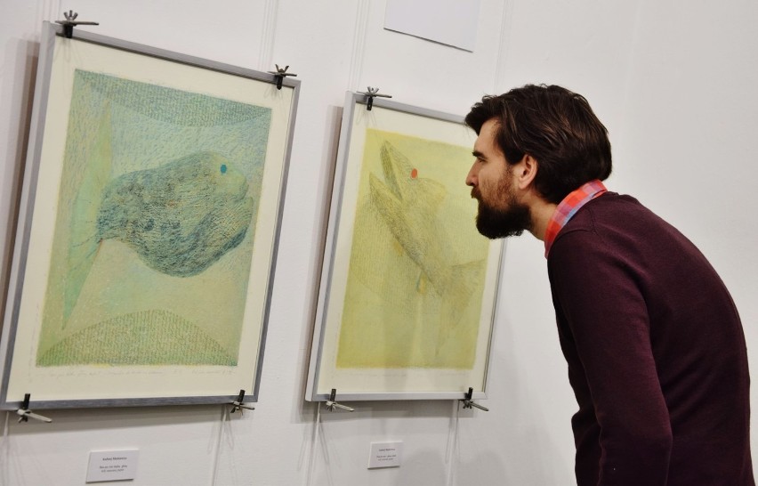 Triennale z Martwą Naturą w Sieradzu 2018. Pokonkursowa wystawa otwarta w Biurze Wystaw Artystycznych (zdjęcia)