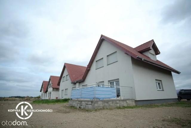 Cena: 435 000 zł

Powierzchnia działki: 944 m²
Powierzchnia: 156 m²
Rynek: pierwotny
Liczba pokoi: 5
Rodzaj zabudowy: bliźniak
Liczba pięter: parterowy
Stan wykończenia: do wykończenia
Okna: plastikowe

Ogłoszenie znajdziesz TUTAJ