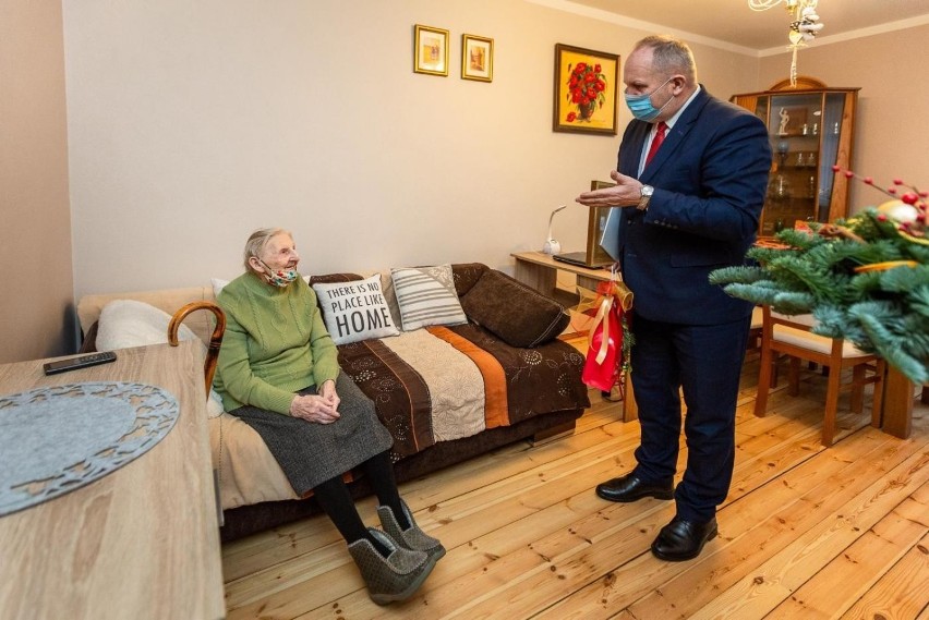 Genowefa Donajska jest mieszkanką Torunia. Do ulubionych...