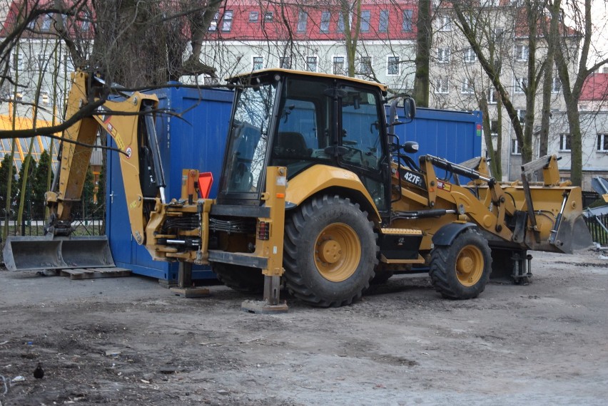 Trwa remont ulicy Kazimierzowskiej w Kaliszu. Prace mają...