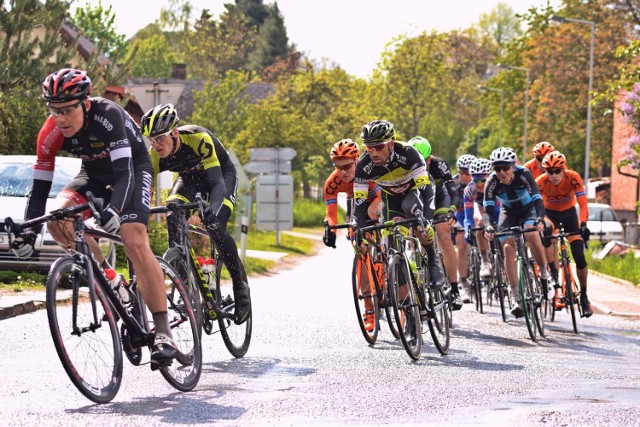 W II etapie wyścigu Tour de Pologne kolarze przejadą 200 km z Leszna do Karpacza