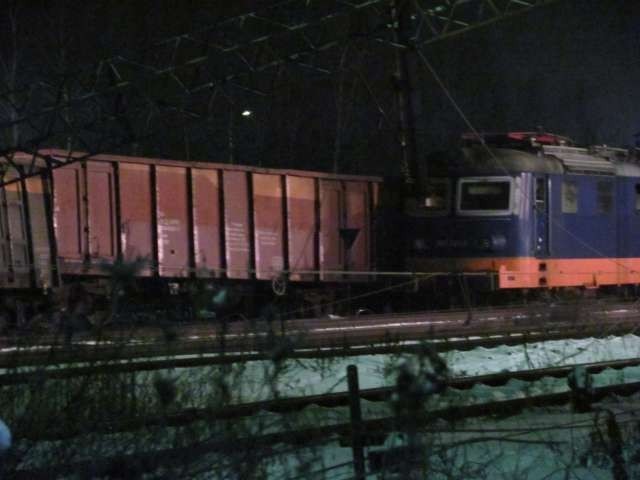 Wykolejenie pociągu w Poraju. Kolej pomiędzy Częstochową a Myszkowem nie kursuje [ZDJĘCIA]
