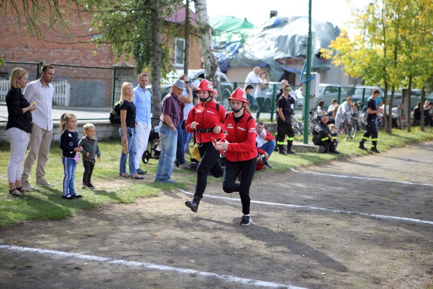 Powiatowe Zawody Sportowo-Pożarnicze w Skomlinie[FOTO, VIDEO]