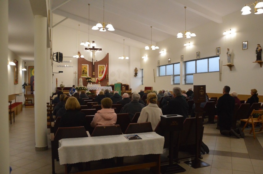 Podczas Dni Papieskich bełchatowianie wspominają księdza...