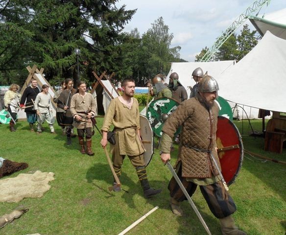 Pokaz średniowiecznej bitwy w Brennej [ZDJĘCIA]