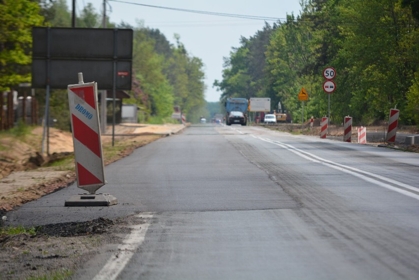 Trwa przebudowa drogi wojewódzkiej nr 160 - trzeba się...