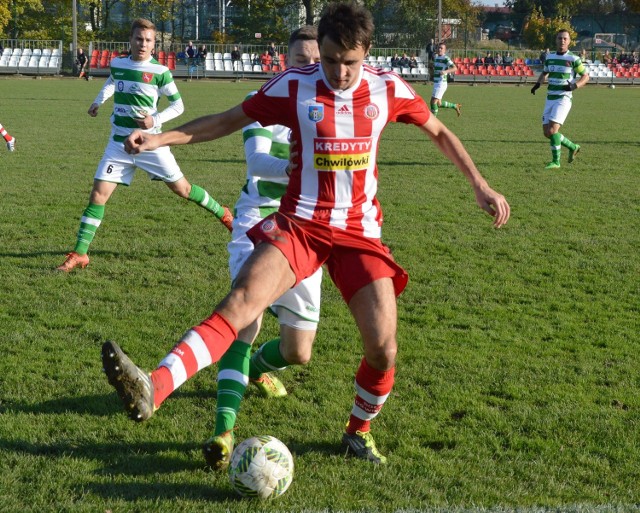 Przemysław Knapik w doliczonym czasie uratował dla Soły Oświęcim punkt podczas jej wyjazdowej konfrontacji przeciwko Resovii (1:1).