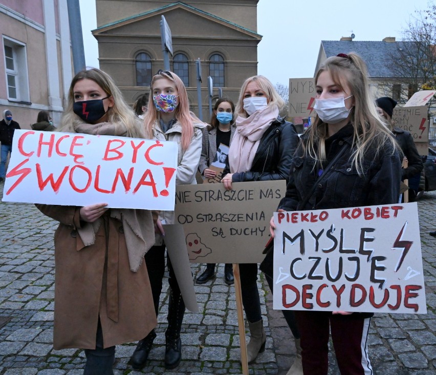 Zdjęcia z sobotniego protestu w Międzyrzeczu