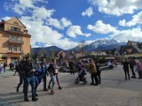 Zakopane. Pierwszy weekend wolności niezbyt tłoczny. Więcej ludzi było, gdy był zakaz wynajmu 