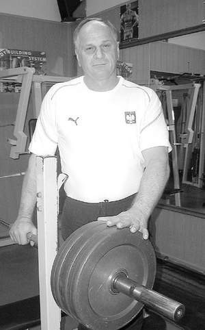 Mieczysław Podmokły w siłowni &amp;#8222;Relaks&amp;#8221;, w której trenuje pięć razy w tygodniu.
