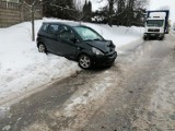 Wypadek w Wolborzu. Zderzyły się dwa samochody osobowe. Jedna osoba została ranna