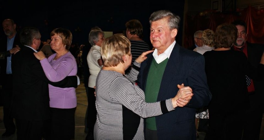 Tak seniorzy tańczyli na balu w Siedlcu (zobacz zdjęcia)