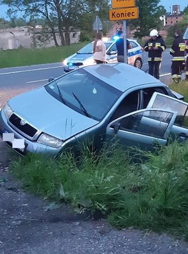 Do groźnego zdarzenia doszło w środę 27 maja w Bochlinie (gmina Nowe), gdzie samochód ciężarowy najechał na tył osobowej skody