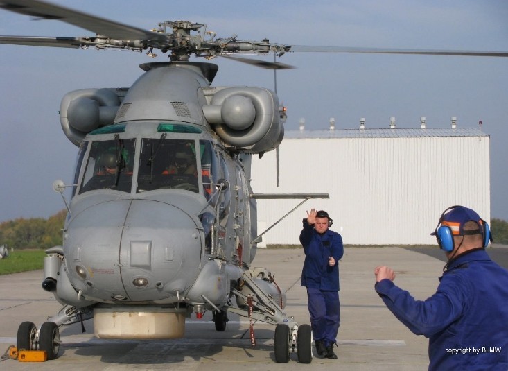 Gdynia: Ćwiczenia śmigłowców Brygady Lotnictwa Marynarki Wojennej