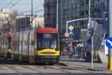 Zmiany w komunikacji, Wielkanoc 2022. Nowe rozkłady jazdy, zawieszone linie i specjalny autobus. Pierwsze zmiany już w ten weekend