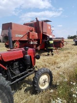 Pożar kombajnu w Łaszewie. Strażacy opanowali sytuację[FOTO]