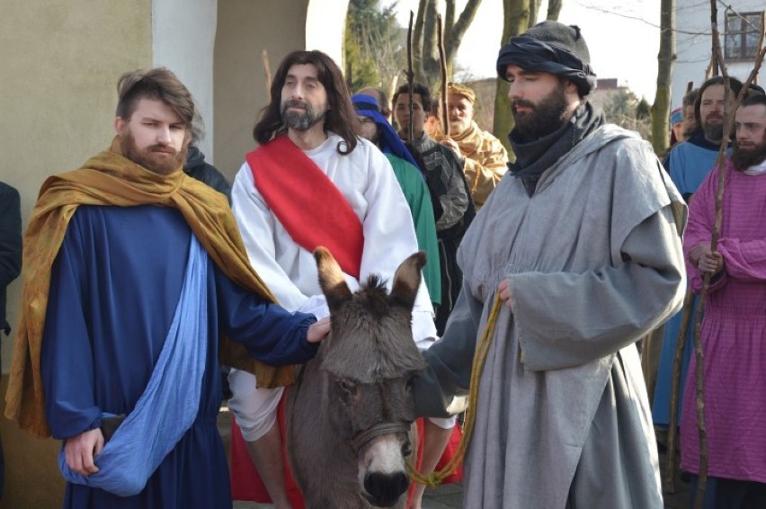 Inscenizacja wjazdu Jezusa Chrystusa do Jerozolimy w Wejherowie 2018 [ZDJĘCIA]