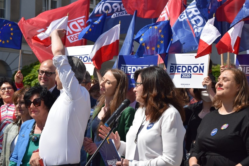 Wybory prezydenckie 2020. Robert Biedroń odwiedził Gdynię. "Nie możemy się poddać w walce o Polskę"