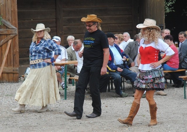 Koncert country w Cichowie, zagrał Gładek Brother's Band