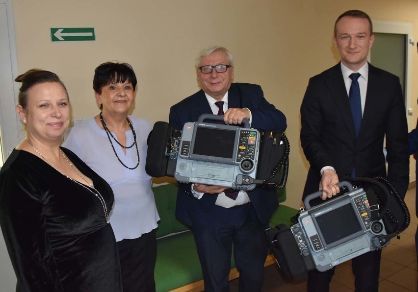 Nowe defibrytalory dla Zespołu Opieki Zdrowotnej w Łowiczu