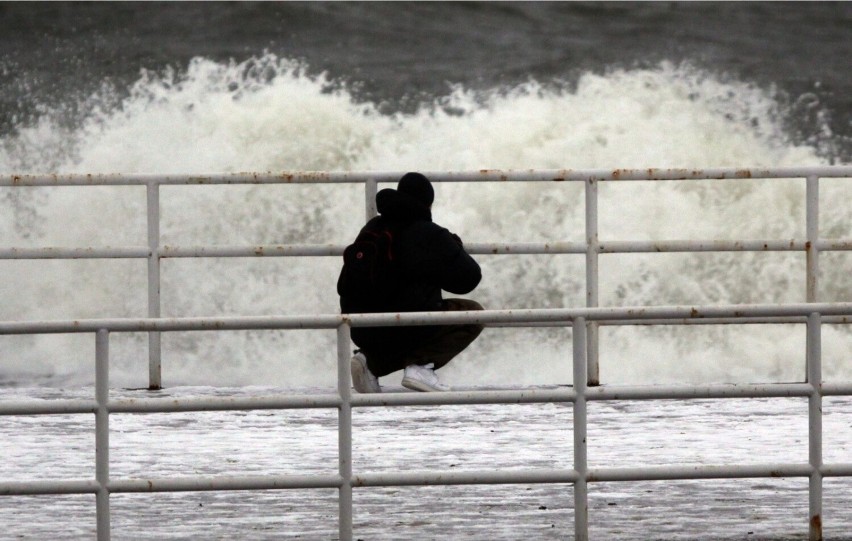 Sopot. Ostrzeżenie o sztormie. 14.01.2023 r.