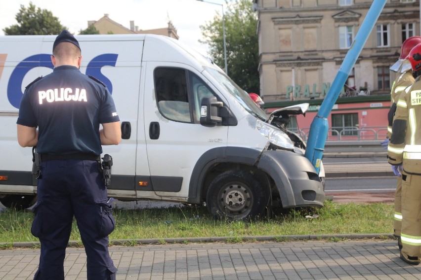 Wypadek na ulicy Wrocławskiej w Legnicy [ZDJĘCIA]