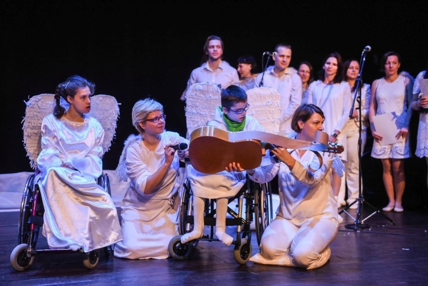 Teatr Łejery: Dzieci wcieliły się w rolę pastuszków i...