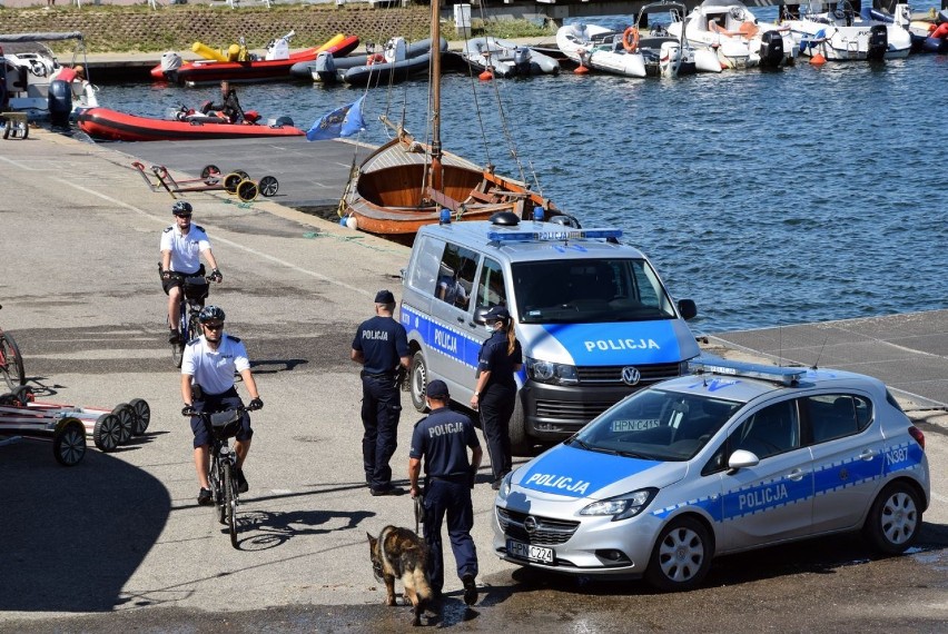 Cykl Wakacyjna Akcja "Plaża". Część 2.: w Pucku - 1 i 2 sierpnia 2020