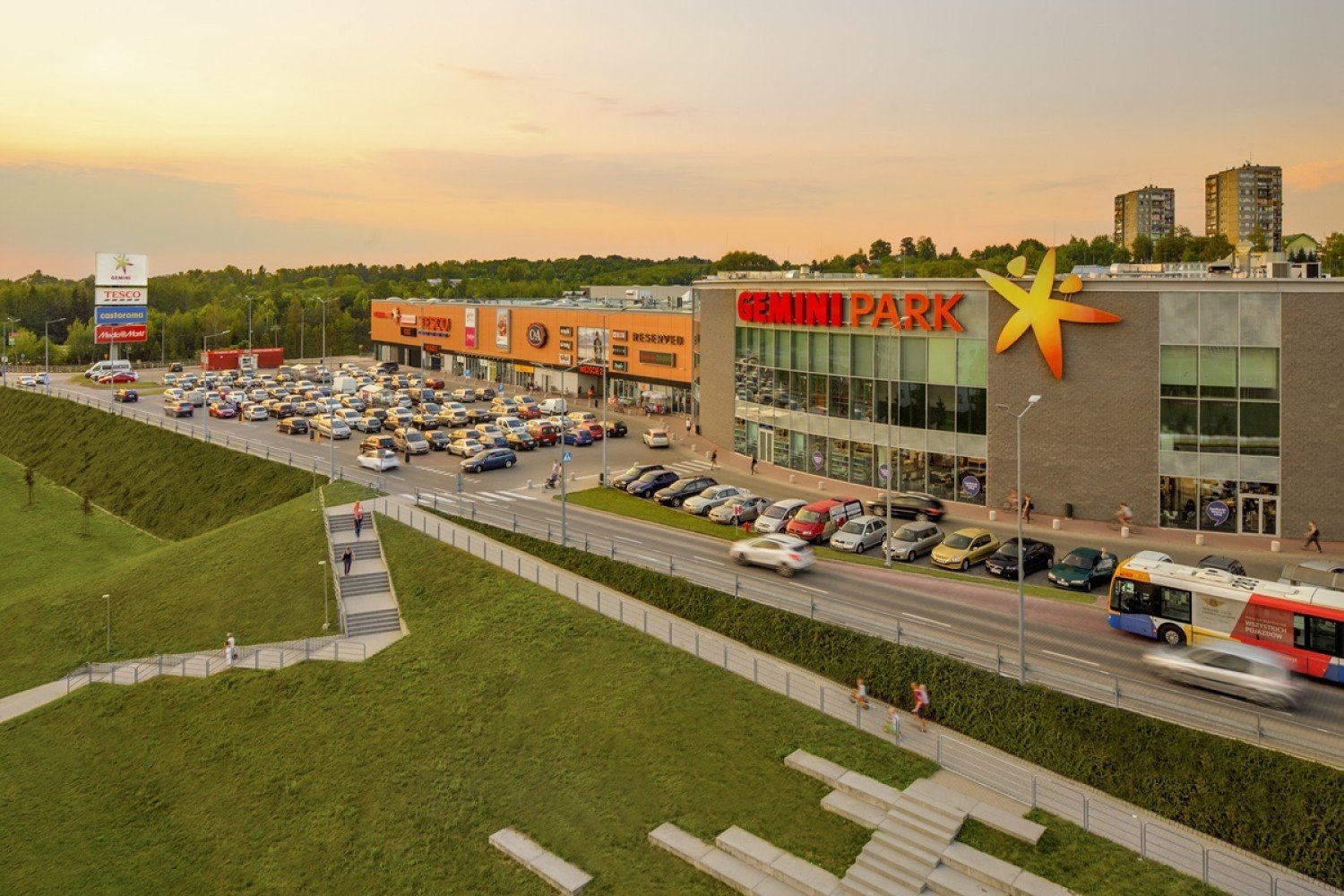 Tarnów. Które sklepy w Gemini Park Tarnów i Tarnovii pozostają otwarte po  wprowadzeniu nowych obostrzeń w handlu? | Tarnów Nasze Miasto