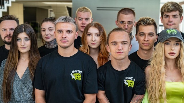 Ekipa to zespół youtuberów uwielbiany przez najmłodsze pokolenia Polaków