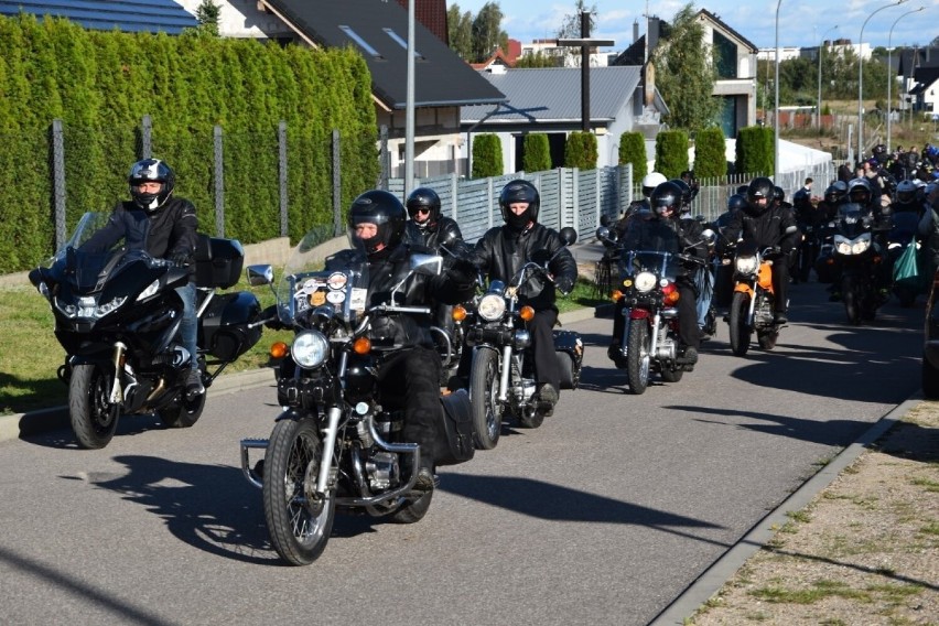 W Kościerzynie setki motocyklistów pożegnało sezon.