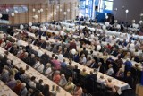XI Gminny Dzień Seniora w Gołuchowie. 600 osób świętowało w Hali Sportowo-Widowiskowej