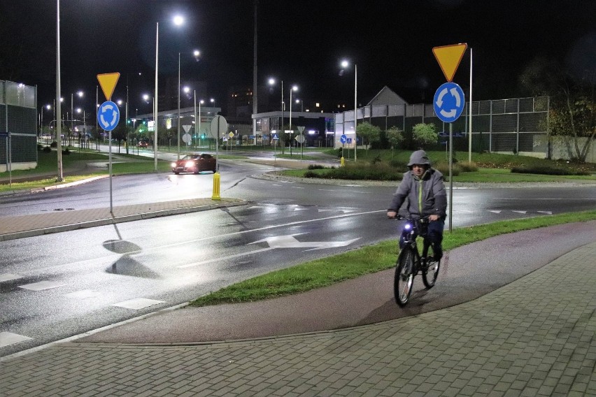 Rondo Hallera na osiedlu Niepodległości obwiedzione...