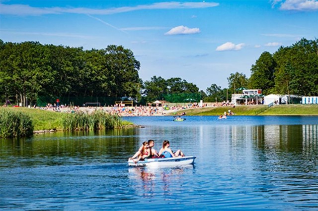 Na kąpielisku Kopalnia Wrocław można skorzystać ze sprzętu wodnego