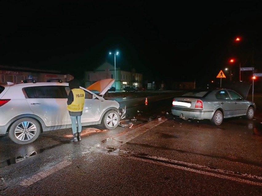 Dwa wypadki drogowe w Paradyżu, jeden po drugim. Kierowcy nie ustąpili pierwszeństwa ZDJĘCIA 