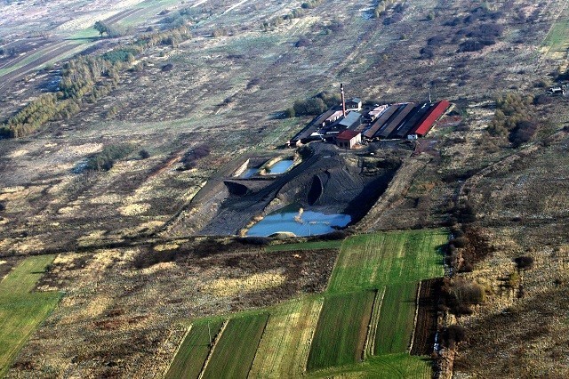 Częstochowa: Stadion żużlowy i Jasna Góra z lotu ptaka [ZOBACZ ZDJĘCIA]